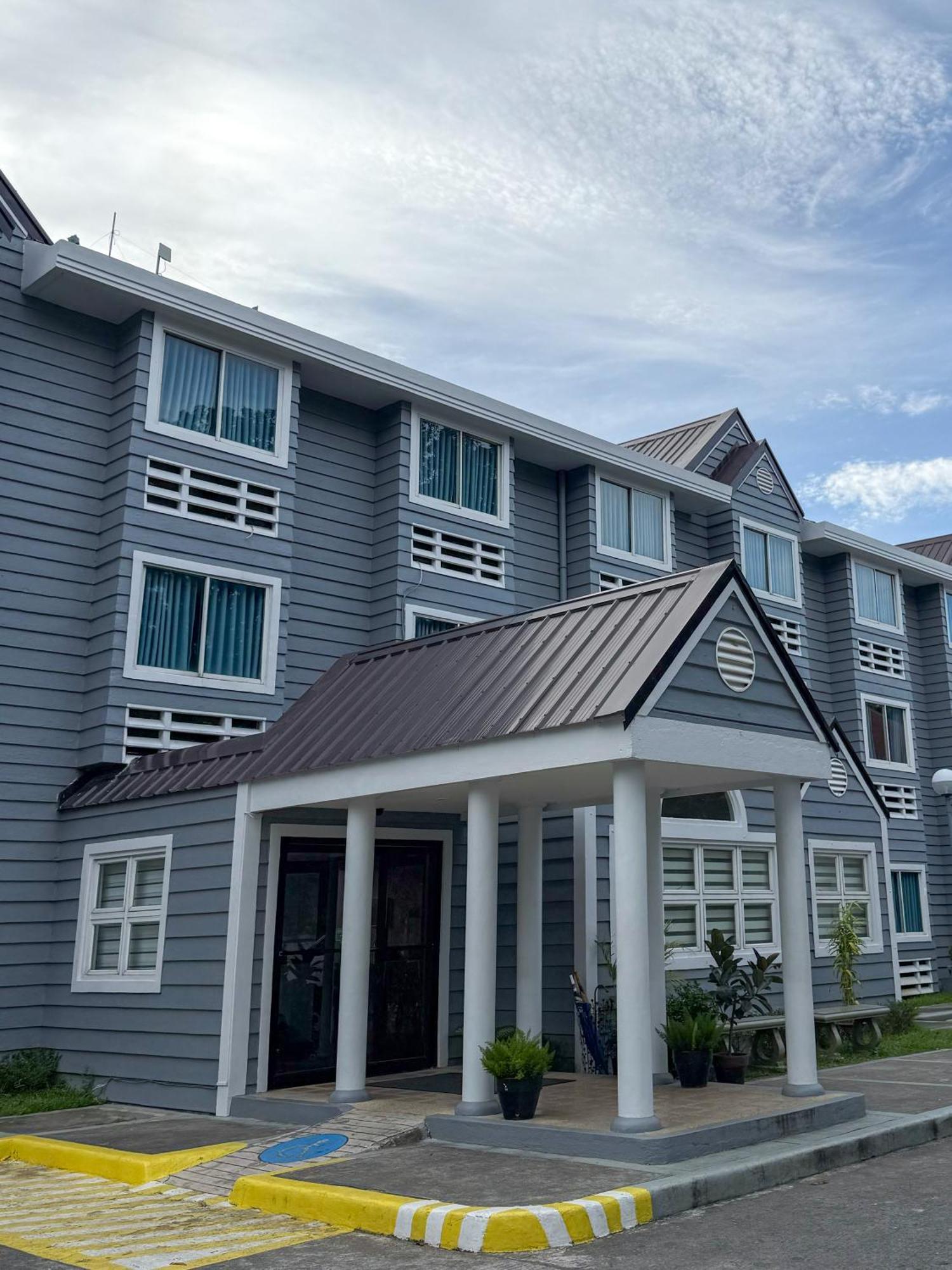 Microtel By Wyndham Eagle Ridge General Trias  Exterior foto