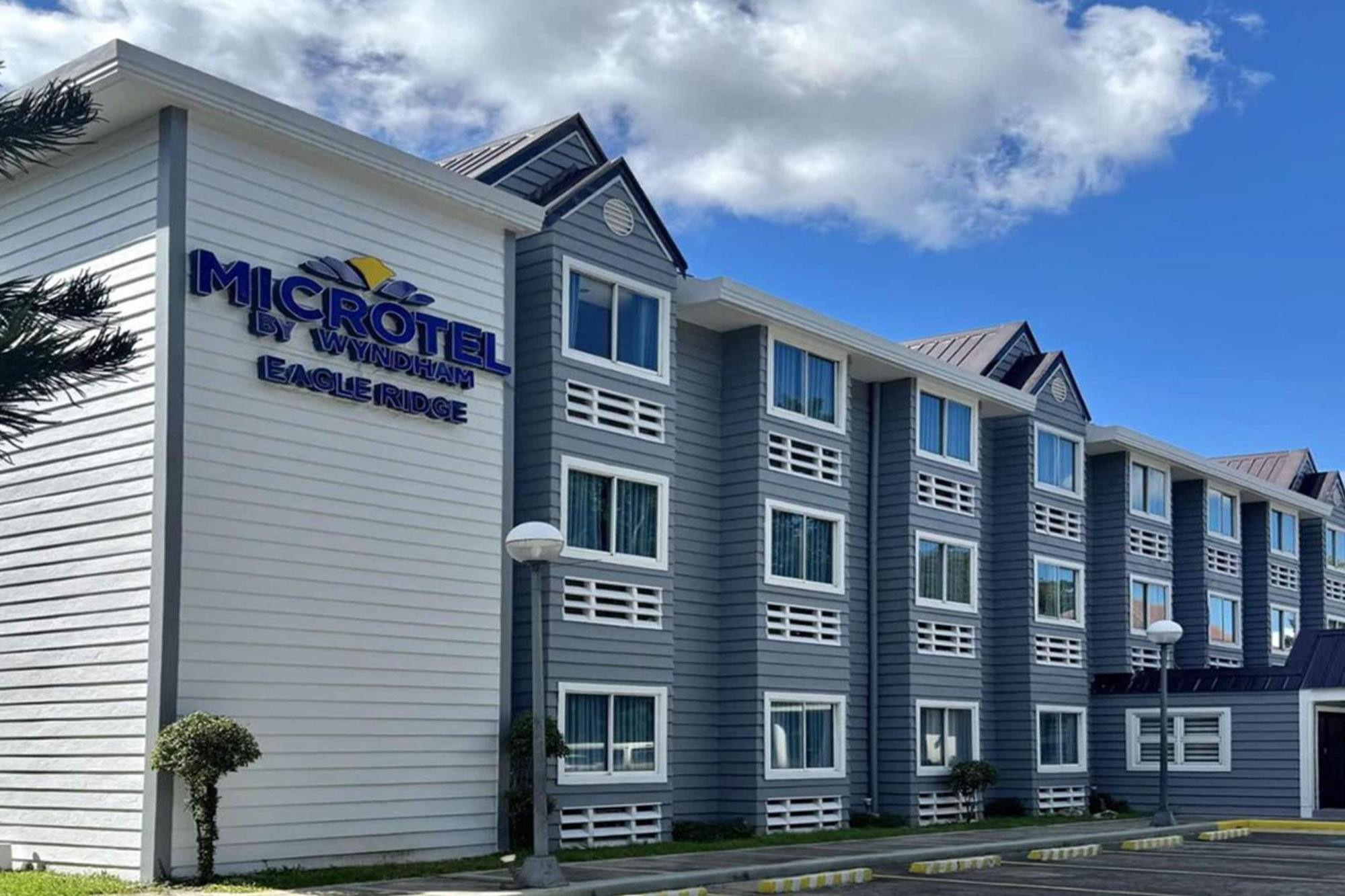 Microtel By Wyndham Eagle Ridge General Trias  Exterior foto